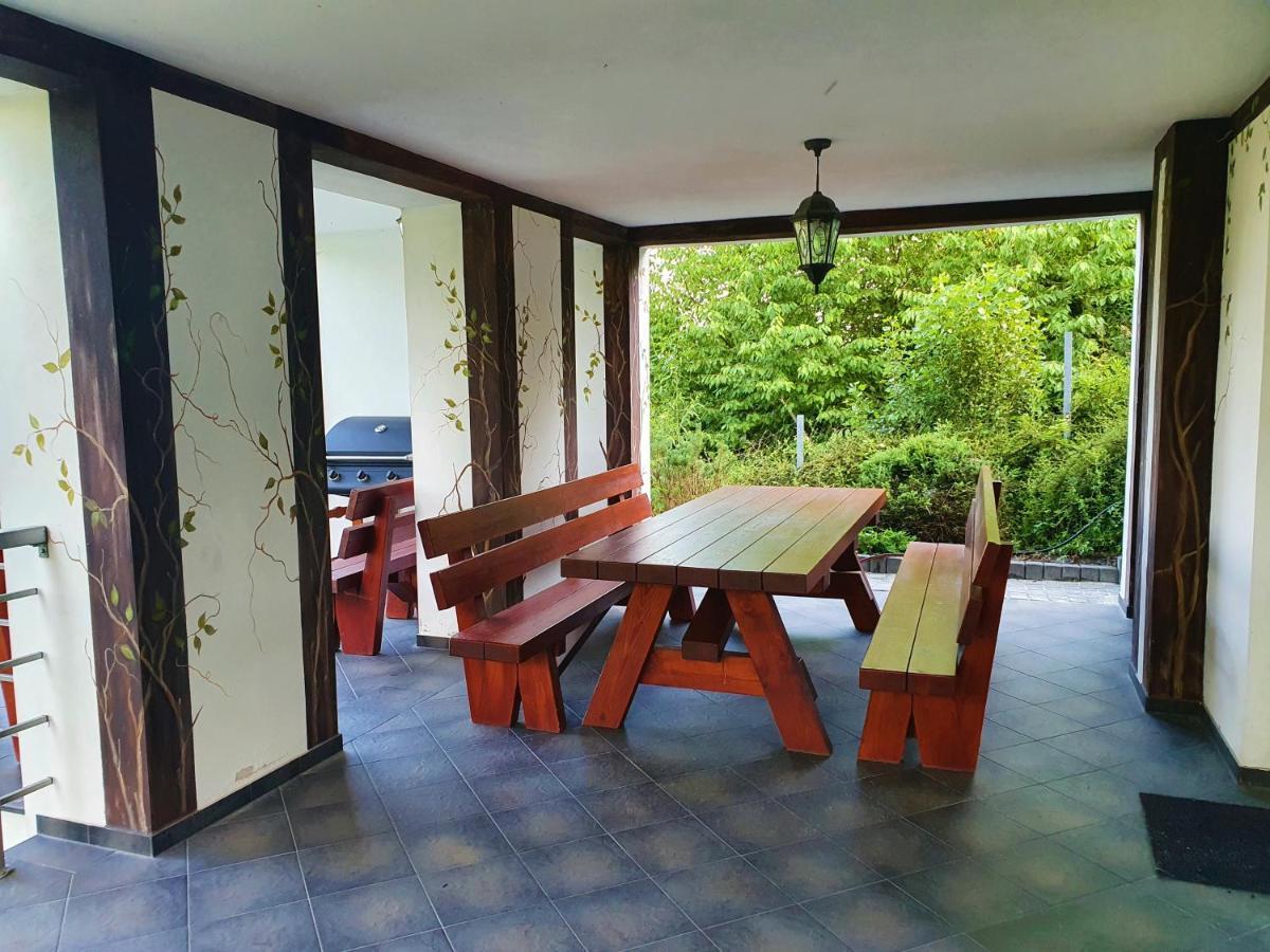 Dom Nad Jeziorem Roznowskim Holiday home