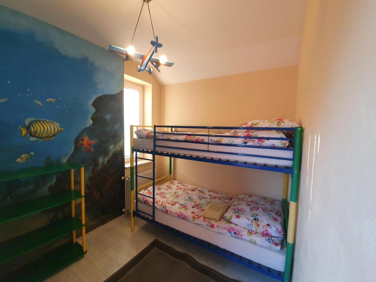 Holiday home Dom Nad Jeziorem Roznowskim